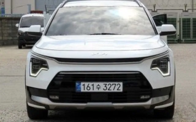 디올뉴니로EV 중고차 디 올 뉴 니로 시그니처 매물 사진 12 - 2022/09 26,745km