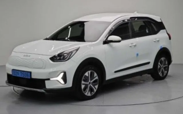 디올뉴니로EV 중고차 니로 플러스 EV 에어 (택시) 매물 사진 1 - 2022/08 279,156km