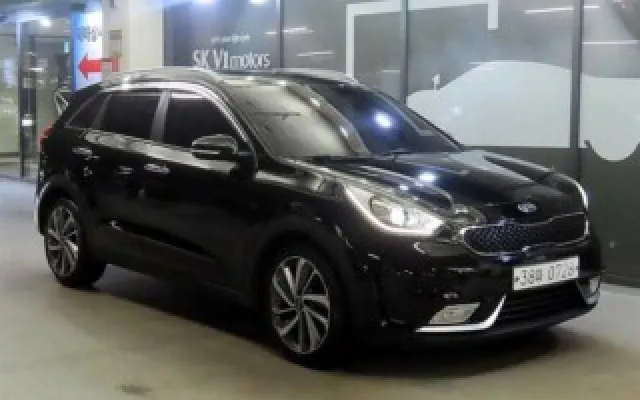 디올뉴니로EV 중고차 니로 1.6 하이브리드 매물 사진 11 - 2016/05 105,982km