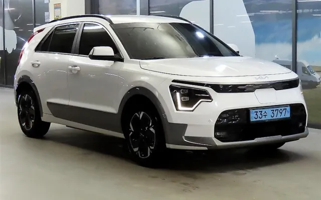 디올뉴니로EV 중고차 디 올 뉴 니로 EV 어스 매물 사진 11 - 2024/05 63,581km